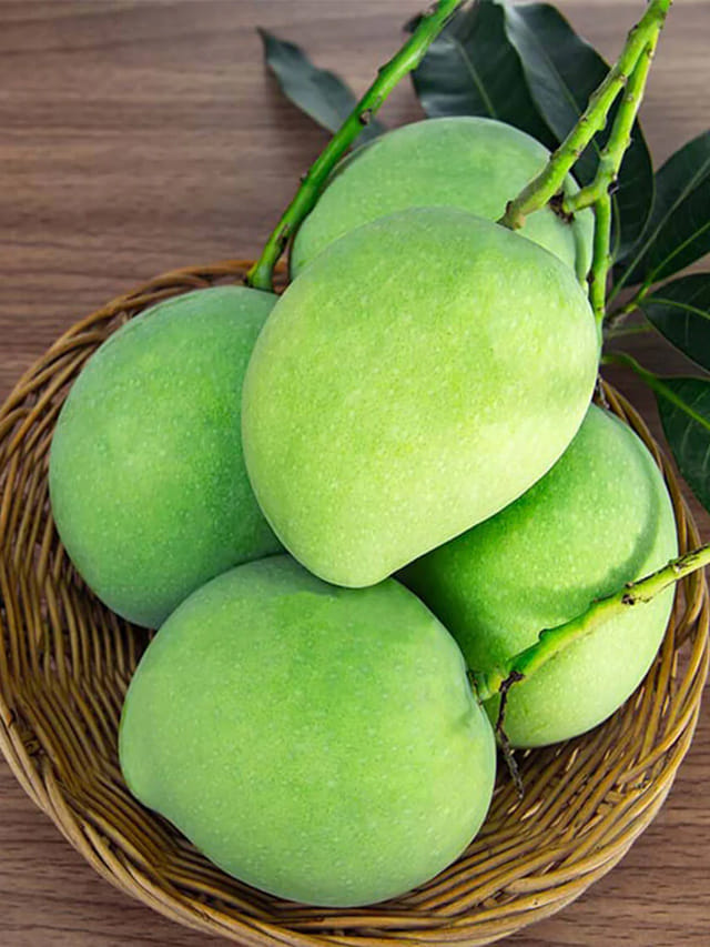 నోరూరించే పుల్లని పచ్చి మామిడి మీకూ ఇష్టమా..?