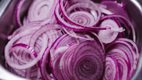 పచ్చిదే పవర్‌ఫుల్ మావ.. ఉల్లిపాయలను ఇలా తింటే బంపర్ బెనిఫిట్స్..