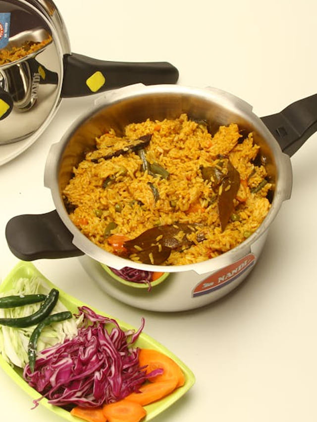 గ్యాస్ లేదని ఎలక్ట్రిక్ కుక్కర్‌లో వండిన అన్నం తింటున్నారా ?ఇది మంచిదేనా?