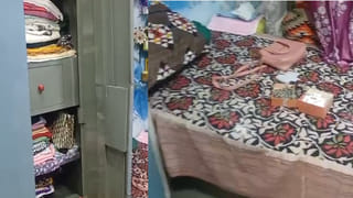 Telangana: ఆలయం హుండీ లెక్కింపు జరుగుతుండగా కనిపించిన చిత్తు కాగితాలు.. తీరా పరిశీలించి చూడగా