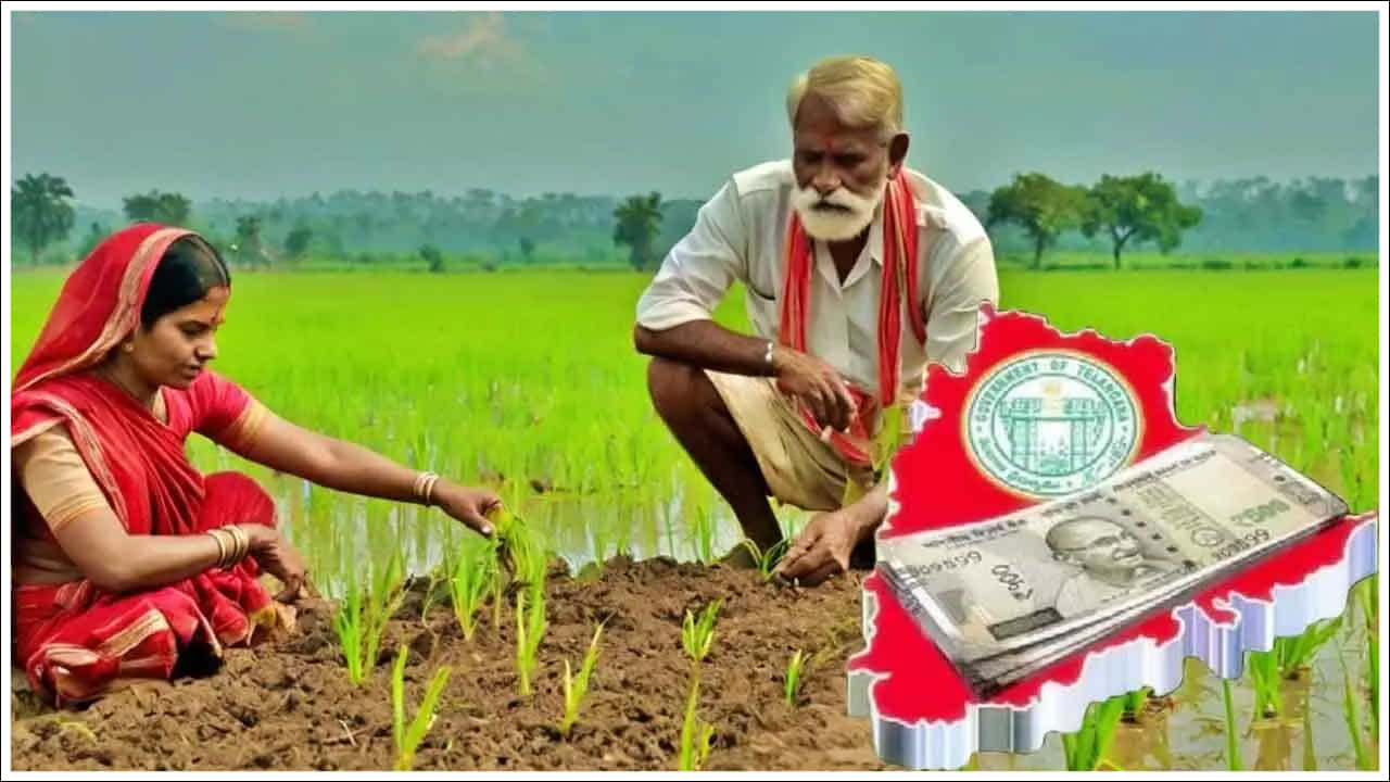 Rythu Bharosa Scheme: తెలంగాణ రాష్ట్ర రైతాంగం ఎప్పుడెప్పుడా అని ఎదురుచూస్తున్న యాసంగి రైతు భరోసా నిధులను విడుదల సమయం రానే వచ్చేసింది. రేపు అంటే మార్చి 22వ తేదీన సీఎం రేవంత్రెడ్డి సిద్దిపేట జిల్లా నర్మెట్టలో జరిగే కార్యక్రమంలో ఈ రైతు బంధు నిధులను విడుదల చేయనున్నారు.