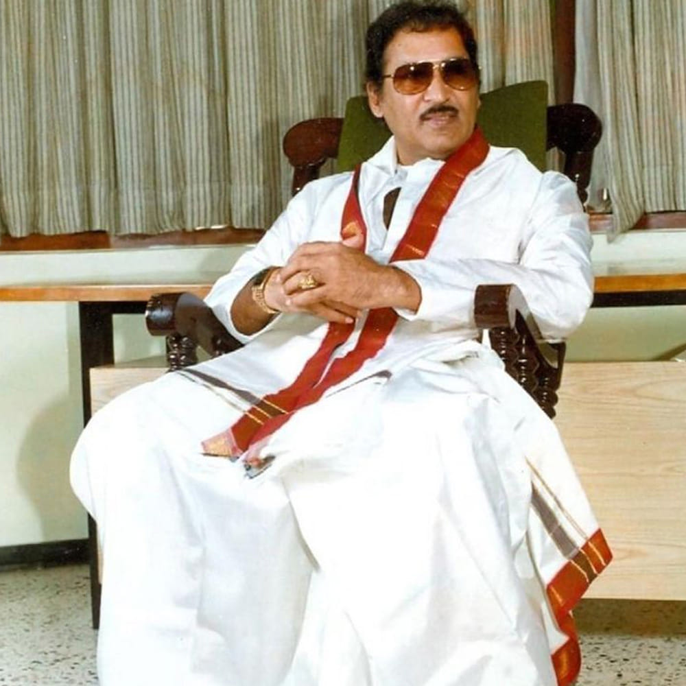 అన్నమయ్య చిత్రాన్ని రీమేక్ చేయలేమని, కానీ డిజిటల్ మెరుగుదలలతో రీ-రిలీజ్ చేయాలని తాను కోరుకుంటున్నానని తెలిపారు. దీనిని కె.రాఘవేంద్రరావు పర్యవేక్షించాలని, తద్వారా ఆ సినిమా మరోసారి ప్రేక్షకులను అలరించాలని సుమన్ ఆశాభావం వ్యక్తం చేశారు. భగవంతుడు అంతకంటే గొప్పగా అన్నమయ్య చిత్రంలో అవకాశం ఇచ్చాడని భావిస్తున్నట్లు పేర్కొన్నారు. ఈ పాత్రకు అవకాశం కల్పించిన నాగార్జున, మోహన్ బాబులకు కృతజ్ఞతలు తెలిపారు.