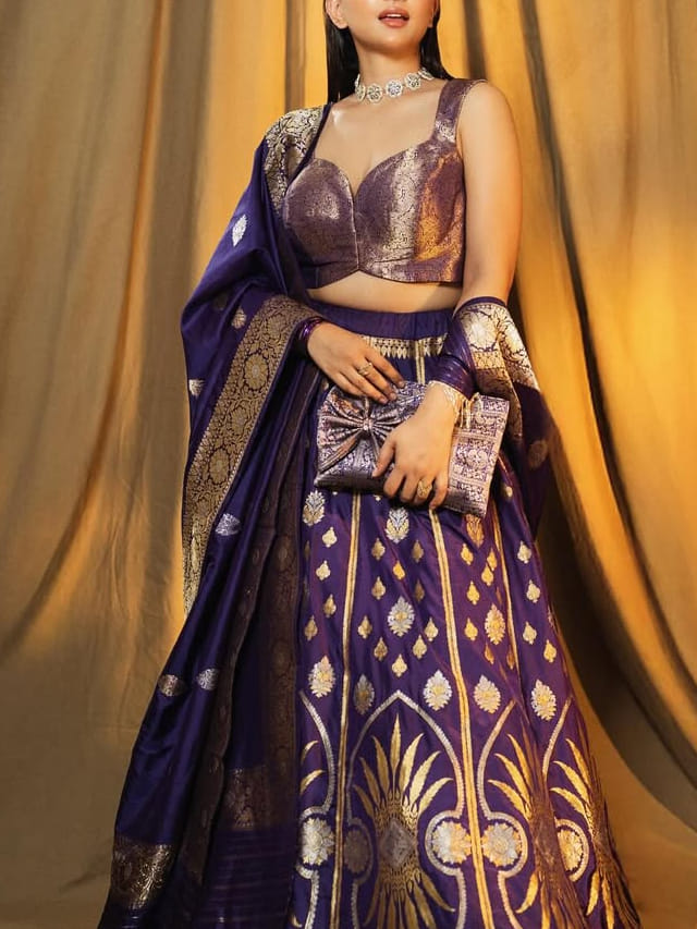 17 ఏళ్లకే తోపు హీరోయిన్.. 23 ఏళ్లకే వ్యభిచారం కేసులో అరెస్ట్..