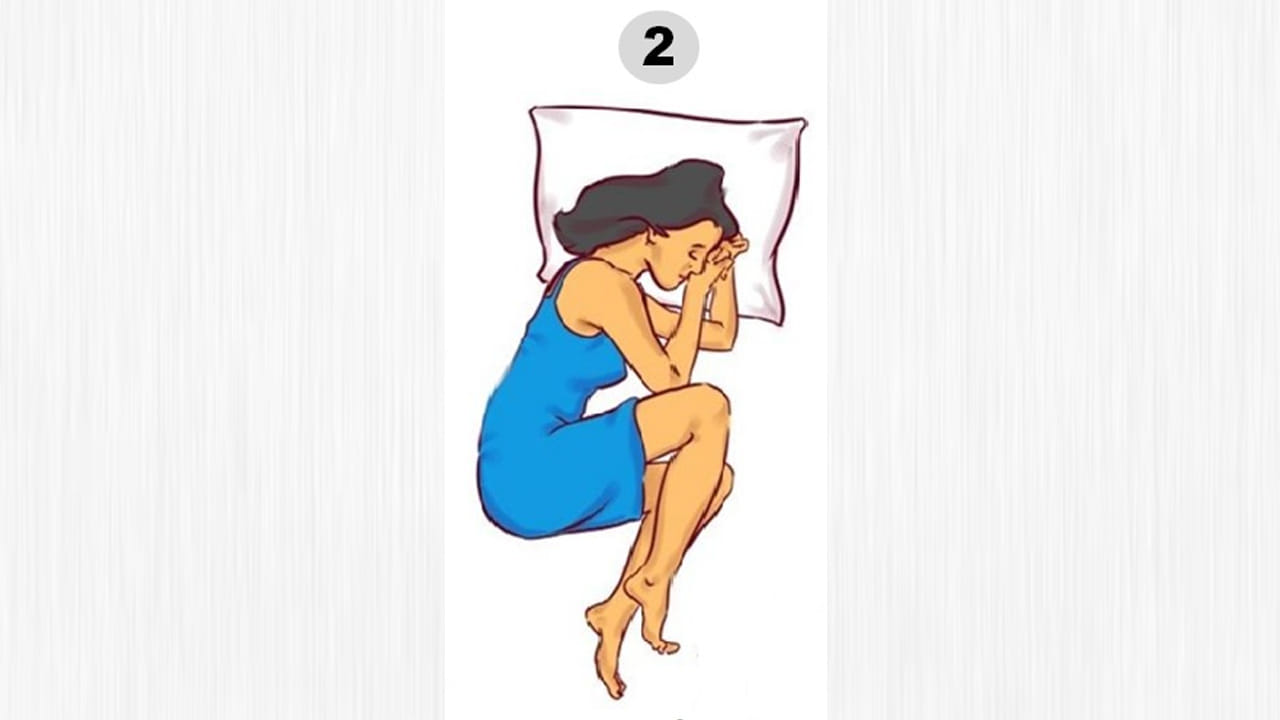 స్టార్ ఫిష్ లా నిద్ర పోవడం :  ఇలాంటి వ్యక్తులు ఎప్పుడూ ఆనందంగా ఉండటానికి ఎక్కువ ఇంట్రస్ట్ చూపిస్తారు. చాలా శాంతి స్వభావంతో ఉంటారు. స్నేహం, బంధాలకు ఎక్కువ విలువను ఇస్తారు. 