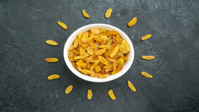 వేసవిలో నానబెట్టిన కిస్‌మిస్‌ నీళ్లతో పాటు తింటే ఎన్ని లాభాలో..