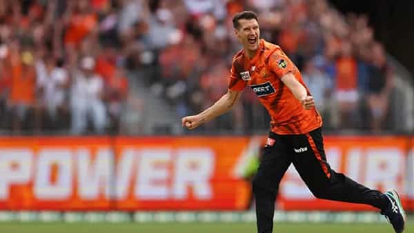 IPL 2026 SRH : టీ20ల్లో 300 వికెట్ల వీరుడు.. రూ.75 లక్షలకే సన్రైజర్స్ హైదరాబాద్ కొత్త అస్త్రం