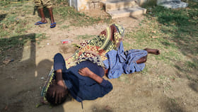 మనసు ఎలా ఒప్పింది అమ్మా..? భర్తకు ఆరోగ్యం బాలేదని మరీ ఇలానా..?