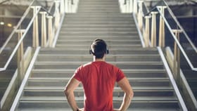 లిఫ్ట్ వదిలేసి మెట్లు ఎక్కితే గుండె జబ్బులు మాయం!