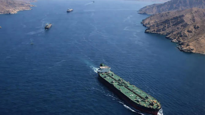 హర్ముజ్ జలసంధి గుండా భారత నౌకలకు ఇరాన్ అనుమతి..!