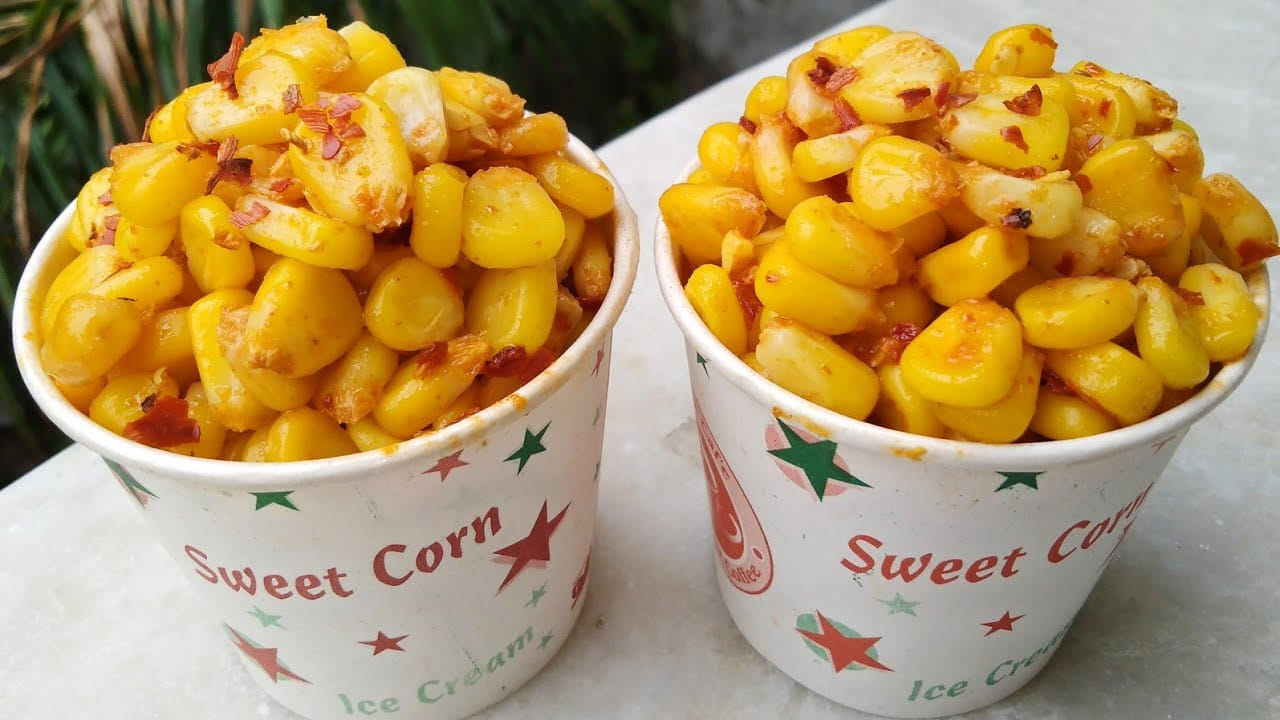 తక్కువ గ్లైసెమిక్ ఇండెక్స్ (GI): సుమారు 52–55 GI స్కోరు, రక్తంలో చక్కెరను తారుమారు స్థాయిలో పెంచుతుంది. పోషకాల సమృద్ధి: విటమిన్లు, ఖనిజాలు, యాంటీఆక్సిడెంట్లు, మొత్తం ఆరోగ్యానికి, ఇన్సులిన్ సున్నితత్వానికి మద్దతు ఇస్తాయి.