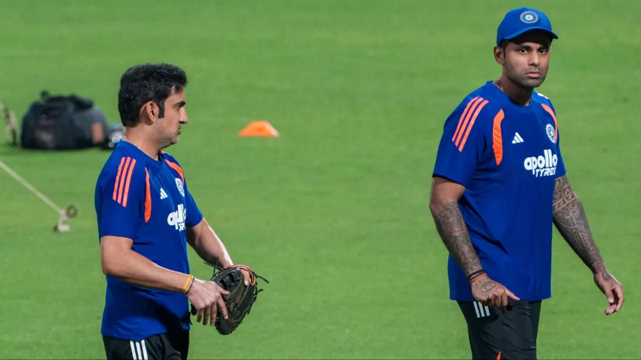 Team India : 3 గంటల గ్రహణం.. 1 గంట ఆలస్యం.. టీమిండియా ప్రాక్టీస్ పై చంద్రగ్రహణం ఎఫెక్ట్