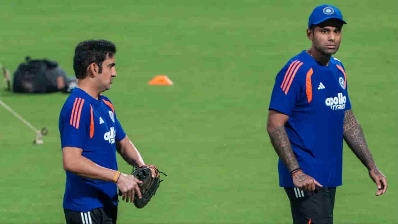 Team India : 3 గంటల గ్రహణం.. 1 గంట ఆలస్యం.. టీమిండియా ప్రాక్టీస్ పై చంద్రగ్రహణం ఎఫెక్ట్