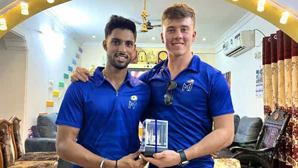 Unique Record: టీ20 వరల్డ్ కప్ హిస్టరీలో అరుదైన సీన్.. ఒకే ప్రపంచ రికార్డ్ సృష్టించిన బెస్ట్ ఫ్రెండ్స్..!