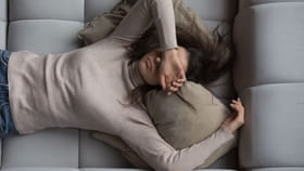 ఏ పని చేయకపోయినా రోజంతా అలసిపోయినట్లు నీరసంగా అనిపిస్తుందా?