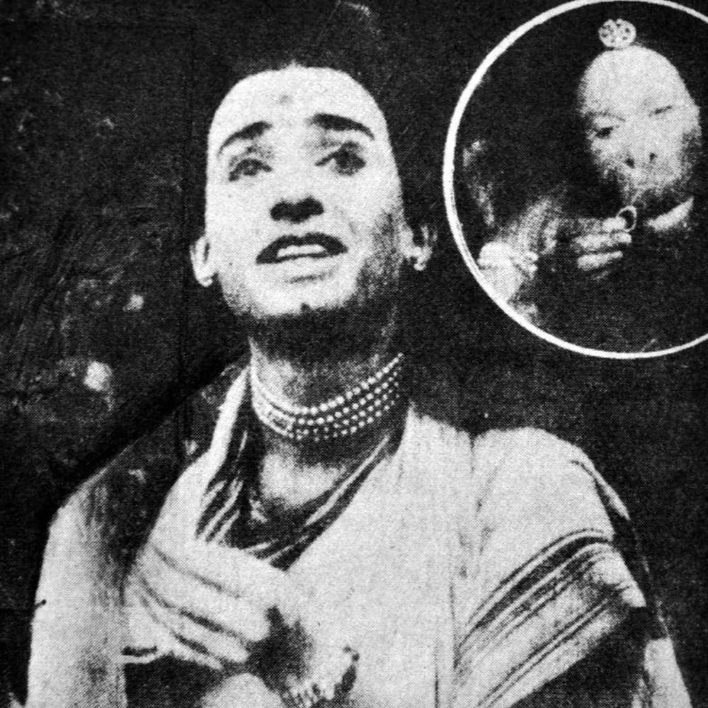 1917లో లంకా దహనం: రామాయణంలోని హనుమంతుడు లంకను దహనం చేసే భాగం. ఈ సినిమా చూసేందుకు మైళ్లకు మైళ్ల దూరం నుంచి థియేటర్లకు ప్రజలు వచ్చేవారు. దీనికి ప్రధాన కారణం.. ఈ సినిమా కథ మొత్తం రామాయణ గాథ కావడమే.
