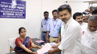 ఎరువులపై కేంద్రం కీలక ప్రకటన.. వాటిని నమ్మొద్దంటూ రైతులకు భరోసా..