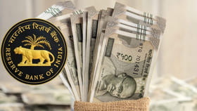 బ్యాంకుల్లో మూలుగుతున్న 74,580 కోట్లు.. ఈ డబ్బులు ఎవరివి?