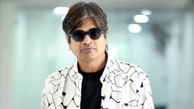 ఫ్రెండ్ ప్రేమించిన అమ్మాయినే ప్రేమలో పడేసిన డైరెక్టర్ హరీశ్ శంకర్