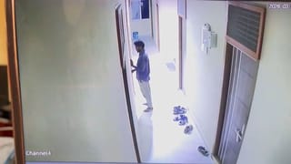 సారూ.. నేను సచ్చిపోలేదు బతికే ఉన్నా..! భరోసా లేకుండా రికార్డుల్లో చంపేసిన అధికారులు