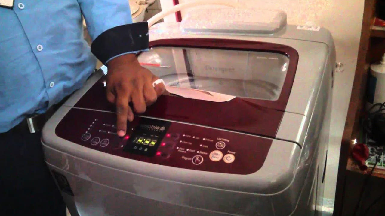 Washing Machine: మీ వాషింగ్ మెషీన్తో కరెంట్ బిల్లు ఎక్కువగా వస్తోందా? ఇలా చేయండి! Washing Machine: మీ వాషింగ్ మెషీన్తో కరెంట్ బిల్లు ఎక్కువగా వస్తోందా? ఇలా చేయండి!