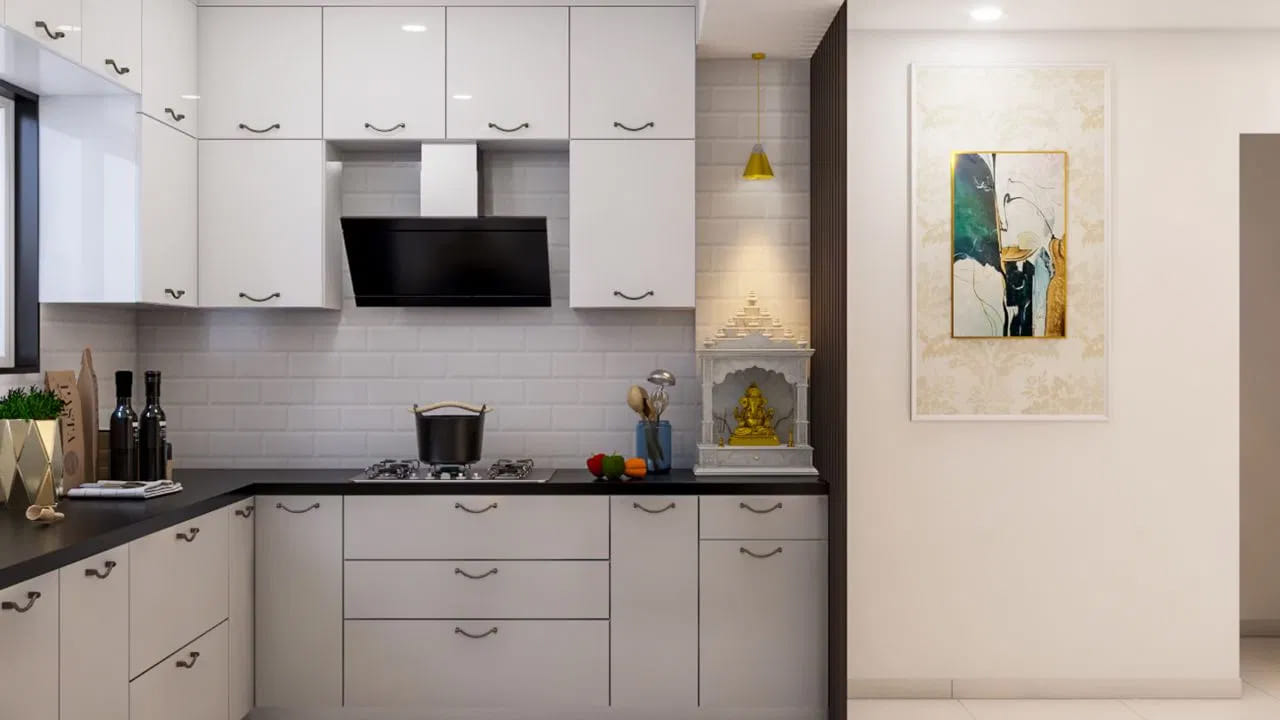 ఇంటి ఆనందం, ఆర్థిక శ్రేయస్సు, ఆరోగ్యం.. ఈ మూడు సజావుగా ఉండాలంటే వంటగది శుభ్రతను కాపాడుకోవడం అత్యంత అవసరం. కాబట్టి, సంతోషకరమైన, సంపన్నమైన జీవితం కోసం వంటగదిలో చెప్పులు ధరించే అలవాటును వెంటనే మానుకోండి. గుర్తుంచుకోండి, స్వచ్ఛమైన వంటగదే ఆరోగ్యకరమైన ఇంటికి పునాది.