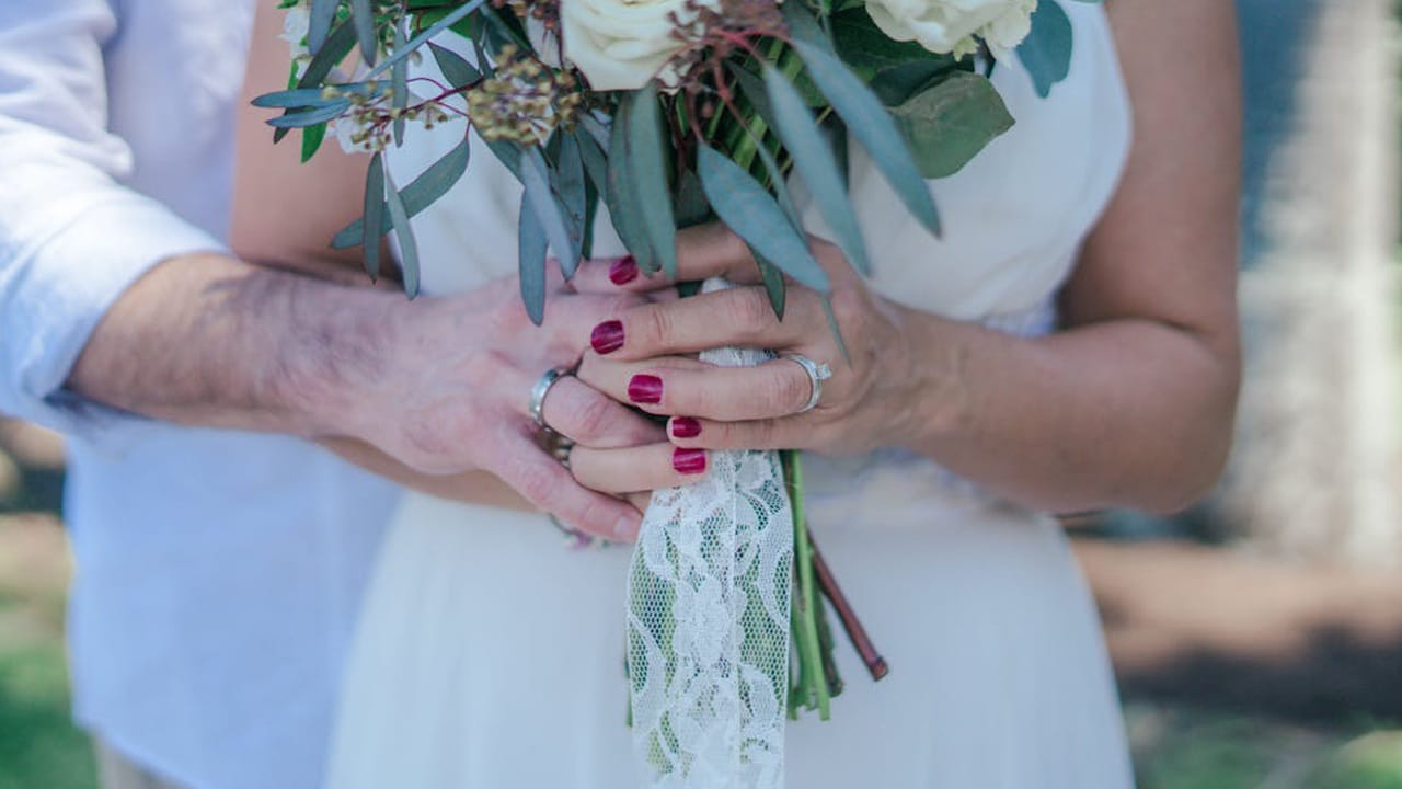 నోట్ : ఈ వార్తలలో ఇవ్వబడిన సమాచారం మత విశ్వాసాలపై ఆధారపడి ఉంది. పాఠకుల ఆసక్తి మేరకు.. పలువురు పండితుల సూచనలు, వారి తెలిపిన అంశాల ఆధారంగా అందించినవి మాత్రమే.. వీటిలో ఎలాంటి శాస్త్రీయ ఆధారాలు లేవని పాఠకులు గమనించాలి. టీవీ9 తెలుగు దీనిని ధృవీకరించలేదు