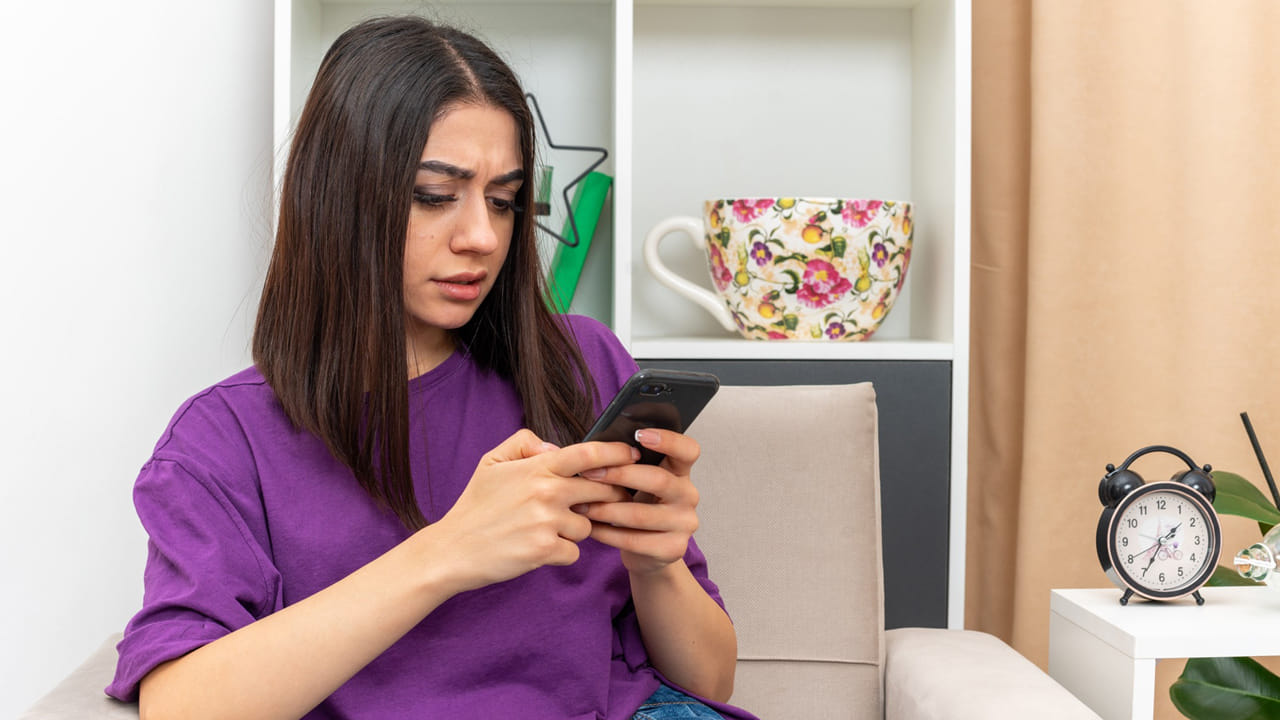 నేటి తరం మహిళలు ఉద్యోగ రీత్యా కూడా బిజీగా ఉంటున్నారు. పెళ్లి తర్వాత ఇంటి బాధ్యతలు నిర్వర్తిస్తూనే, తన వృత్తిలో రాణించడం ఎలా? రెండింటినీ బ్యాలెన్స్ చేసే మార్గాలేంటి? అని గూగుల్‌లో ఎక్కువగా సెర్చ్ చేస్తున్నట్లు గణాంకాలు చెబుతున్నాయి.
