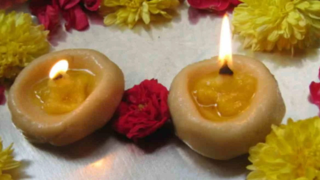 నివారించాల్సినవి: శనివారం నూనె, ఉప్పు కొనకూడదు. కొత్త బట్టలు కొనడం, నలుపు రంగు వస్త్రాలు ధరించడం దరిద్రానికి కారణమవుతాయి. నీలం రంగు వస్త్రాలు ధరించడం అదృష్టాన్ని తీసుకొస్తుంది. 
ఏలినాటి శని దోష నివారణ: ఏలినాటి శని దోషాలతో బాధపడేవారు శివాలయానికి వెళ్లి నవగ్రహాలకు 9 ప్రదక్షిణాలు చేస్తే దోషాలు తొలగి, అదృష్టం పెరుగుతుంది. 
ఈ నియమాలను పాటించడం ద్వారా శ్రీ వెంకటేశ్వర స్వామి అనుగ్రహంతో జీవితంలో సుఖసంతోషాలు, ఐశ్వర్యం పొందవచ్చు.

(Disclaimer: ఇక్కడ అందించిన సమాచారం మతం, సాధారణ నమ్మకాల ఆధారంగా మాత్రమే అందించబడింది. ఈ సమాచారం ఖచ్చితంగా నిజం లేదా శాస్త్రీయంగా నిర్ధారితమైన సమాచారం అని భావించకండి. వ్యక్తిగత నిర్ణయాలు తీసుకునే ముందు సంబంధిత నిపుణులను సంప్రదించడం మంచిది.)