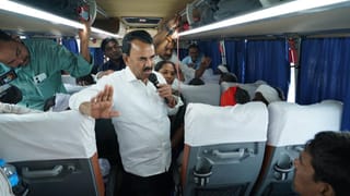 మంచి రవ్వలు, కొర్రమీనులు పడతాయని వల వేసిన జాలర్లు.. తీరా పైకి లాగి చూడగా..