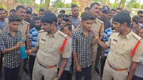 భార్యను కాపురానికి పంపడం లేదని టవర్ ఎక్కిన యువకుడు.. చివరకు