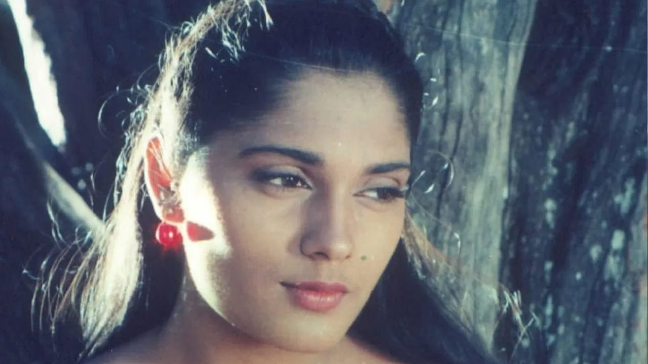 Tollywood : స్టార్ హీరోయిన్లకే చెమటలు పట్టించింది.. ఒక్క ప్రమాదంతో కెరీర్ నాశనమైంది.. ఆమె జీవితం తెలిస్తే..