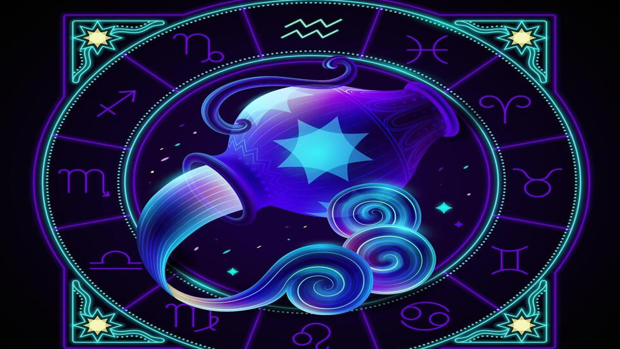 కుంభ రాశి (Aquarius):
బాబా వంగా ప్రకారం, ఏప్రిల్ 6 నుండి ఏప్రిల్ 12 వరకు కుంభ రాశి వారు తమ కష్టానికి తగిన ప్రతిఫలాన్ని పొందుతారు. ఈ వారం, మీరు ప్రభావవంతమైన మరియు ప్రముఖ వ్యక్తులతో సంబంధాలను ఏర్పరచుకుంటారు - ఈ సంబంధాలు భవిష్యత్తులో మీకు ప్రయోజనం చేకూరుస్తూనే ఉంటాయి. మీ వ్యక్తిగత మరియు వృత్తి జీవితంలో మీరు చాలా కాలంగా చేస్తున్న ప్రయత్నాలు చివరికి ఫలవంతమవుతాయి, మరియు మీరు గతంలో చేసిన పెట్టుబడి నుండి గణనీయమైన ఆర్థిక రాబడిని కూడా పొందవచ్చు. మీరు కొంతకాలంగా ఉద్యోగం కోసం వెతుకుతున్నట్లయితే, ఈ వారం మీ కోరిక నెరవేరే బలమైన అవకాశం ఉంది. మీకు మీ కుటుంబం నుండి మద్దతు లభిస్తుంది మరియు మీ ఆత్మవిశ్వాసం గణనీయంగా పెరుగుతుంది. ప్రస్తుతం మీ ప్రేమ జీవితాన్ని ప్రభావితం చేస్తున్న ఏవైనా అపార్థాలు తొలగిపోతాయి మరియు మీ సంబంధం మళ్లీ బలపడటాన్ని మీరు చూస్తారు. విద్యార్థులకు మరియు పోటీ పరీక్షలకు సిద్ధమయ్యే వారికి అనుకూలమైన ఫలితాలు వస్తాయి. ఆస్తి తగాదాలు పరిష్కారం అవుతాయి.