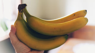 అబ్బబ్బ.. కమ్మనైన రొయ్యల కూర.. ఈ స్టైల్లో చేస్తే నీచు వాసనే ఉండదు.. చాలా సింపుల్..