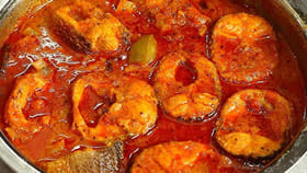 బంగారు తీగ చేపల్ని చుక్కనూనె లేకుండా అరిటాకులో ఇలా చేసేయండి