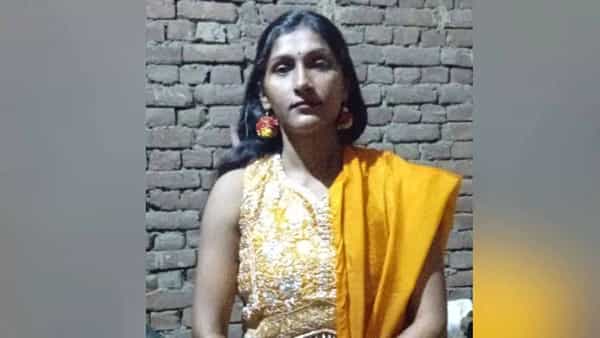 విధి ఆడిన వింత నాటకం.. బ్యూటీ పార్లర్కు వెళ్తుండగా నవ వధువును కబళించిన మృత్యువు!