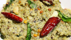 పల్లెటూరి స్టైల్ వంకాయ పచ్చిమిర్చి రోటి పచ్చడి.. రుచి అమోఘం