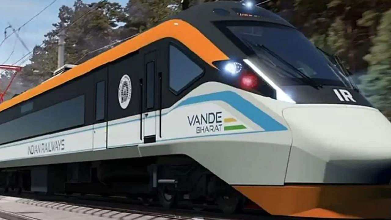 రైల్వేశాఖ వచ్చే ఏడాదిలో బుల్లెట్ రైళ్లను తెచ్చేందుకు ప్రయత్నాలు చేస్తోంది. అందులో భాగంగా వందే భారత్ బుల్లెట్ రైళ్లను తీసుకురానుంది. ఇప్పటికే వందే భారత్, వందే భారత్ స్లీపర్ ఎక్స్‌ప్రెస్‌లు ఉండగా.. ఇప్పుడు వందే భారత్ బుల్లెట్ రైళ్లను కూడా ప్రవేశపెట్టేందుకు సిద్దమవుతోంది. గంటకు 280 కిలోమీటర్ల వేగంగా ఇవి ప్రయాణిస్తాయి. తొలి రైలు ఢిల్లీ-పాట్నా మధ్య ప్రారంభించేందుకు సన్నాహాలు చేస్తున్నారు