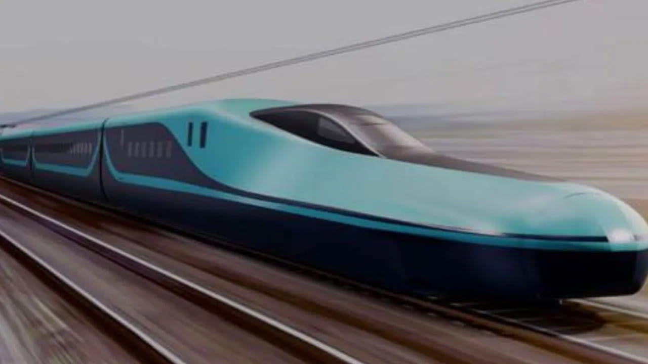 ఇటీవల బడ్జెట్‌లో దేశవ్యాప్తంగా మొత్తం 7 బుల్లెట్ రైళ్లను ప్రతిపాదించారు. ఇందులో ముంబై-అహ్మదాబాద్‌తో పాటు హైదరాబాద్-బెంగళూరు, బెంగళూరు-చెన్నై, హైదరాబాద్-పుణె మార్గాలు ఉన్నాయి. వీటి నిర్మాణాలను ప్రారంభించేందుకు రైల్వేశాఖ వివిధ రాష్ట్రాలతో సంప్రదింపులు జరుపుతోంది. భూసేకరణ ప్రక్రియను వేగవంతం చేసేందుకు రాష్ట్ర ప్రభుత్వాలతో చర్చలు జరుపుతోంది.