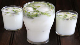 ఉదయాన్నే కాఫీ, టీకి బదులు మజ్జిగ తాగి చూడండి.. మీకు తిరుగుండదు!