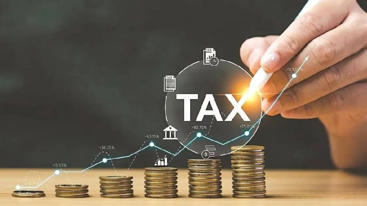 మీ డబ్బును బ్యాంక్ లో డిపాజిట్ చేస్తున్నారా? ఈ తప్పు చేస్తే ఇన్కమ్ టాక్స్ నోటీస్ అందుకుంటారు