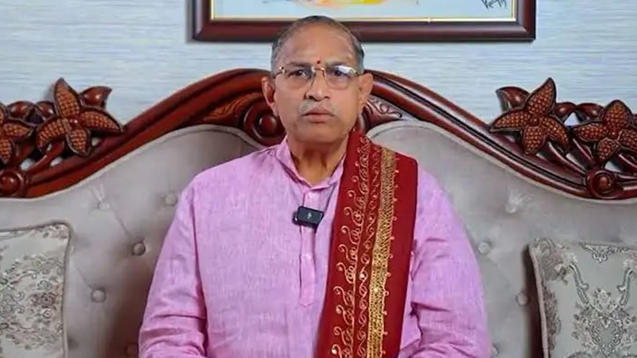 పువ్వులు పూయకుండా కాయలు కాసే ఆ చెట్టు కింద ఈ పని చేస్తే మహా ఐశ్వర్యం.. అదృష్టం..