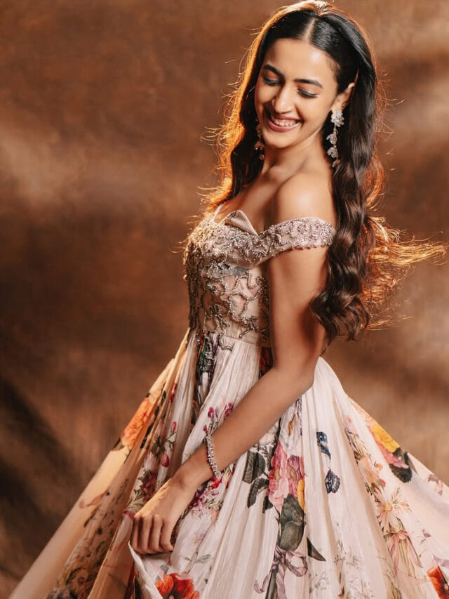 ఈ చిన్న దాని చిరునవ్వు ముందు.. ఆ చందమామే చిన్నబోతుంది!