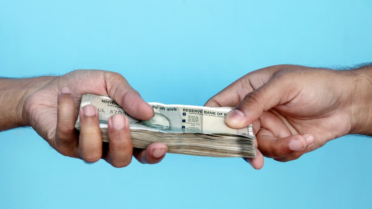 Debt: అప్పు కట్టలేకపోతున్నారా.. ఇలా చేయండి.. మీ జోలికి ఎవరూ రారు..