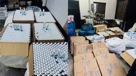 పైన బ్రాండ్ సెన్సోడైన్.. ఓపెన్ చేసి చూస్తే షాక్!