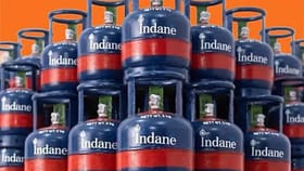 ఓన్లీ ఆధార్‌ ఉంటే చాలు.. 5 నిమిషాల్లోనే గ్యాస్‌ సిలిండర్‌..