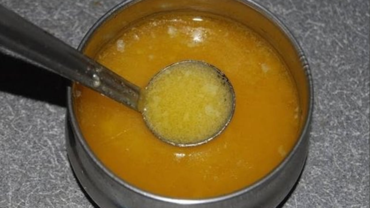 Ghee: పాల మీగడతో అసలైన ఆవు నెయ్యిను ఈజీగా ఎలా తయారు చేయొచ్చో తెల్సా..