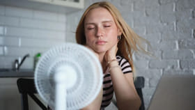 వార్నీ.. రాత్రిపూట కూడా వడదెబ్బ తగులుతుందా..!