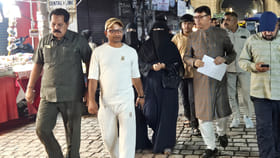 చార్మినార్ వద్ద బంగారం చోరీ కలకలం.. మహిళలకు పోలీసుల హెచ్చరిక!