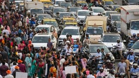 హైదరాబాదీలకు బిగ్‌ అలర్ట్.. ఆ రూట్‌లో ట్రాఫిక్ మళ్లింపు