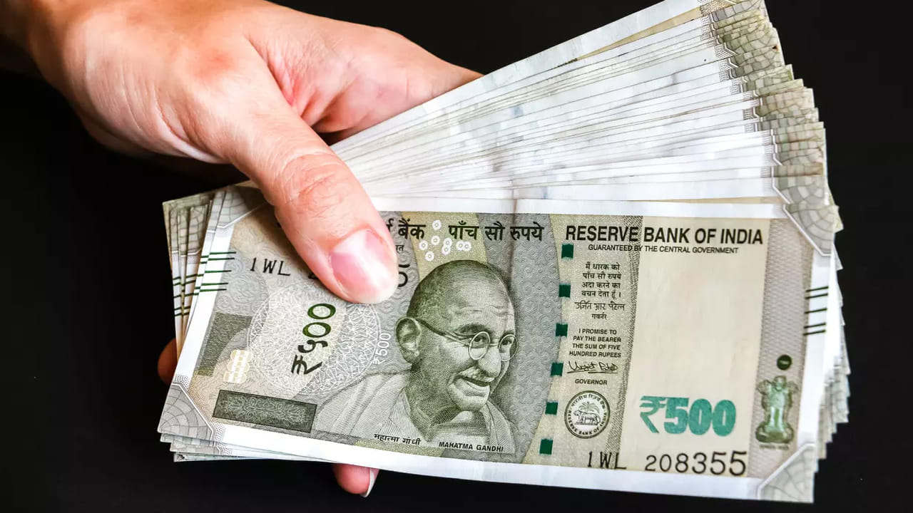 RBI: ఆర్బీఐ కొత్త రూల్స్.. విదేశాల నుంచి డబ్బులు పంపేవారికి పెద్ద ఊరట.. ఇకపై..